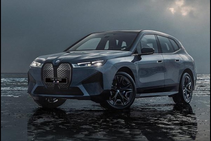 宝马iX新增40  60版本车型上市，售价74.69万起，今年年内交付