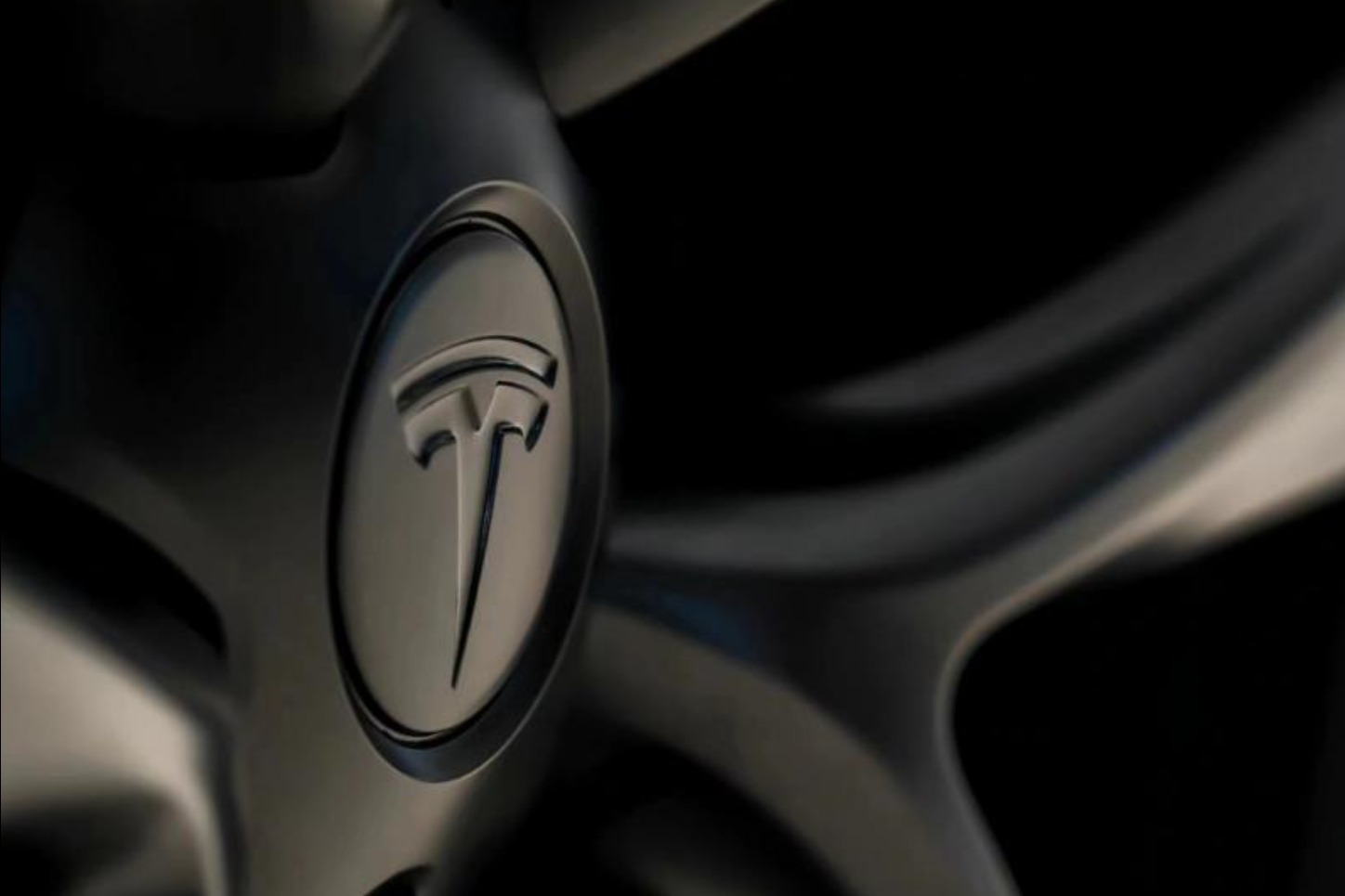 特斯拉降价后 崔东树再表态：特斯拉降价短期内不会引发车企跟随