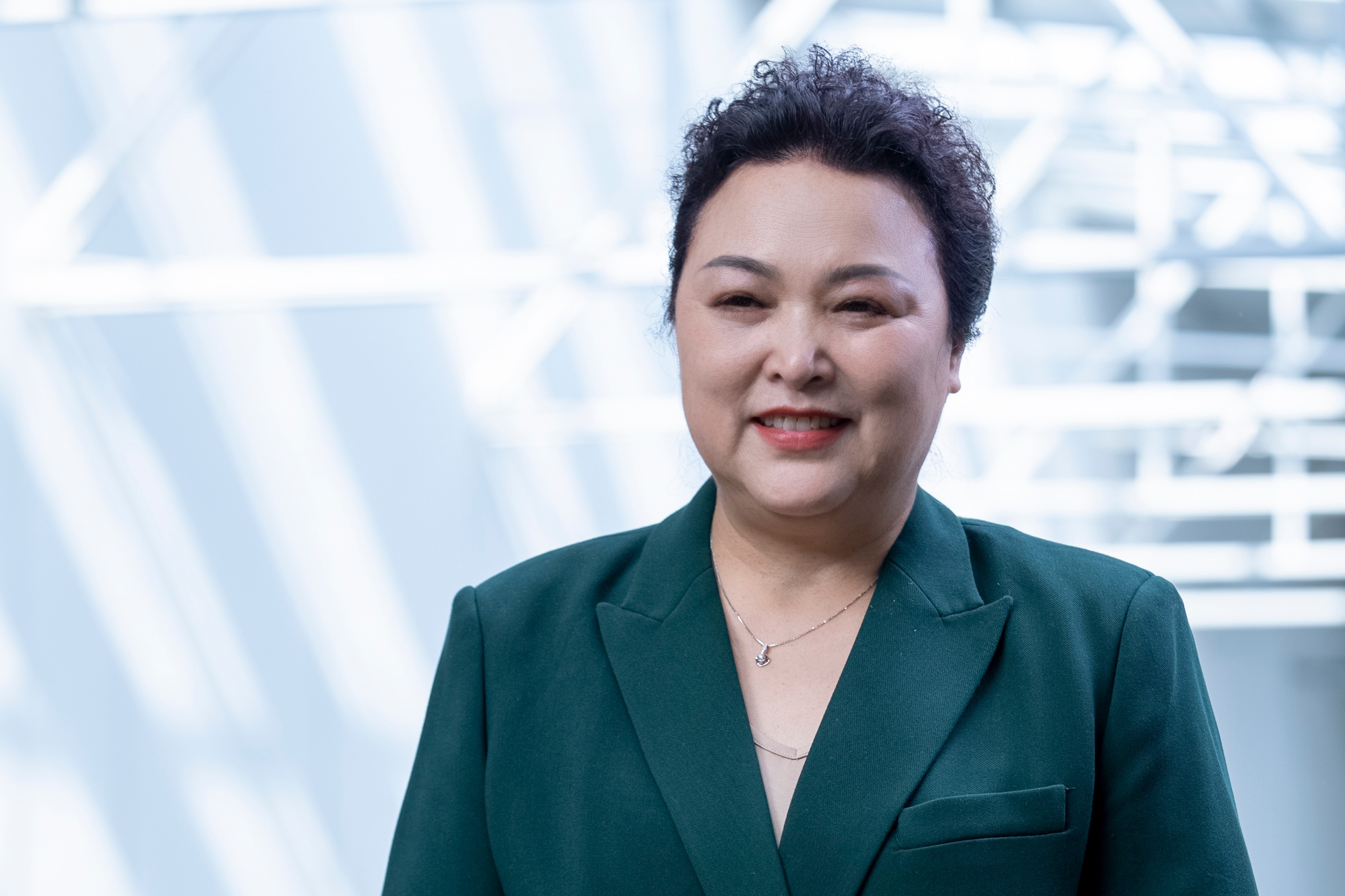 重磅！王凤英正式加盟小鹏汽车，担任总裁一职