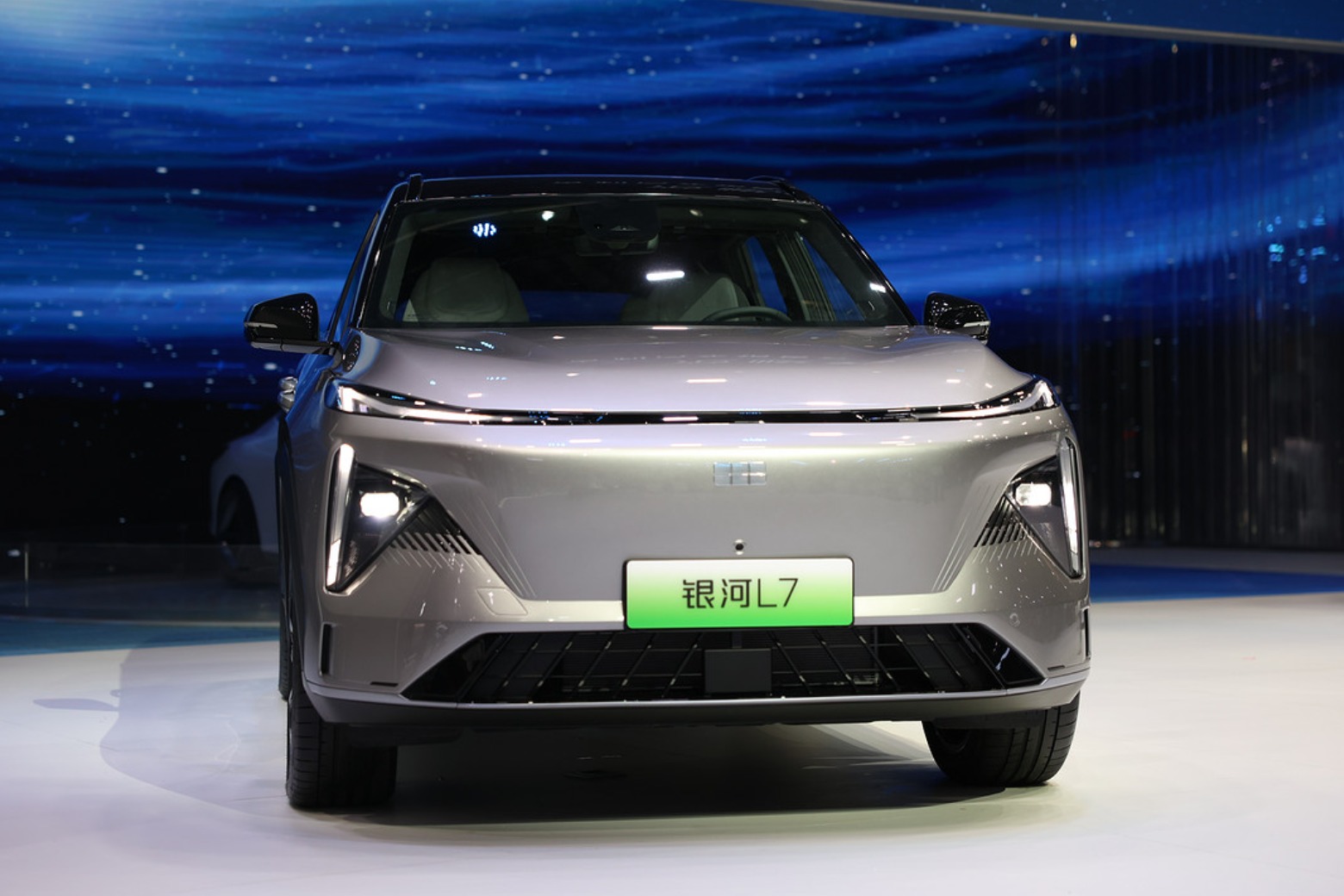 吉利银河L7首台车4月24日下线