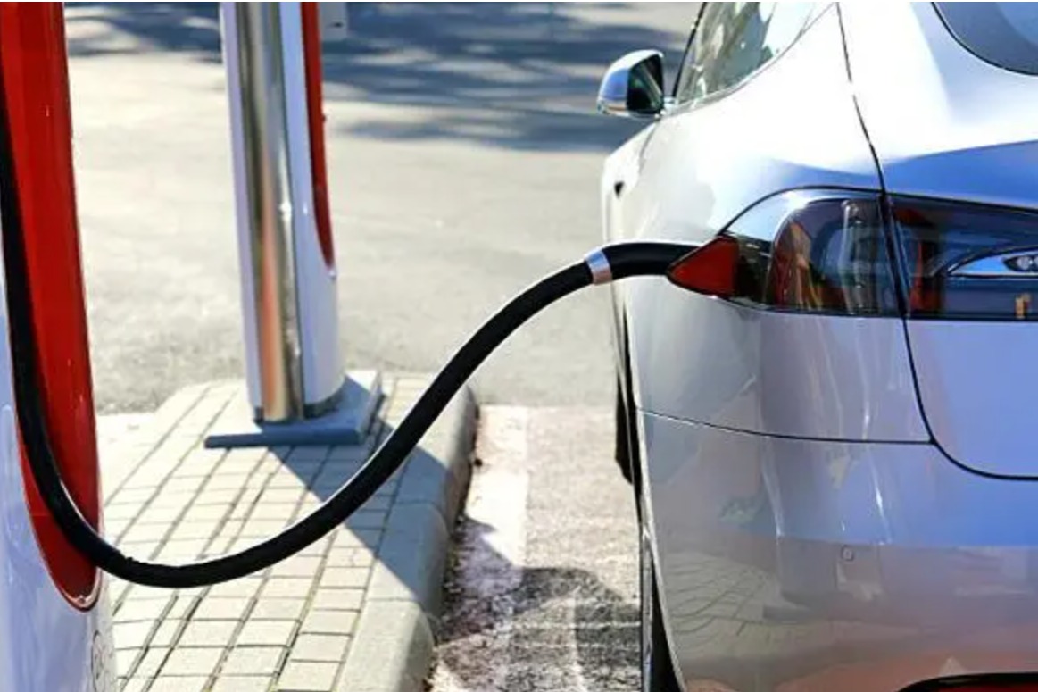 上海：6月30日前置換純電車可享1萬元購車補貼