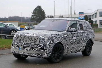 路虎揽胜路试谍照曝光，基于MLA平台打造，有望年内亮相