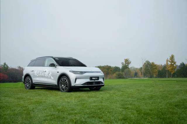 試駕零跑C11，20萬內(nèi)「真香」智能車？