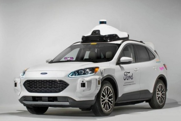 自动驾驶技术成熟？福特等三家公司联合布局自动驾驶出租车市场