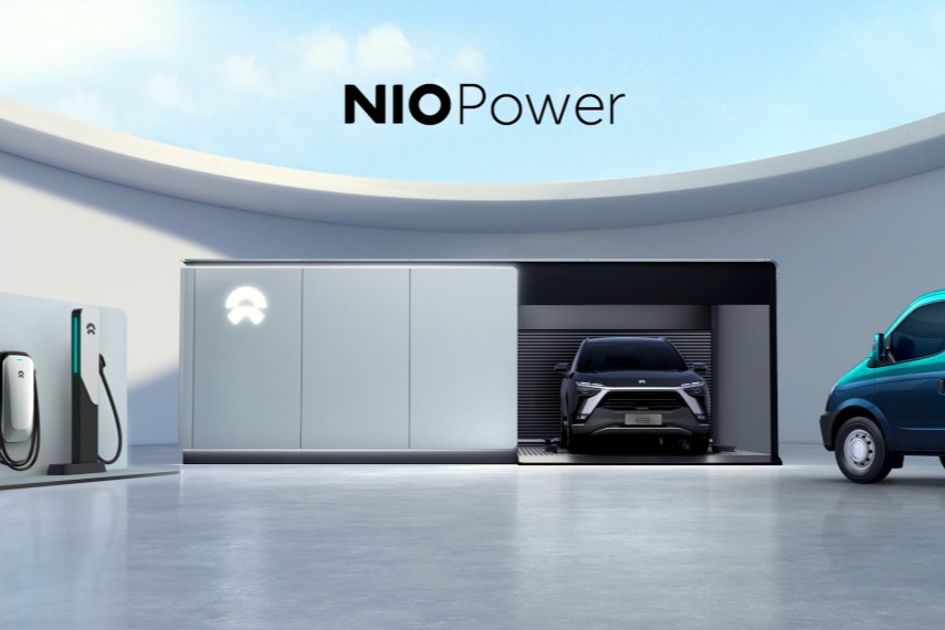 李斌没说出口的话，智能汽车就是要“不务正业”