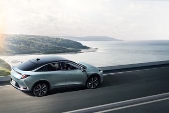 極狐汽車“綠洲計(jì)劃合伙人”招募 數(shù)十家歐洲經(jīng)銷商參與