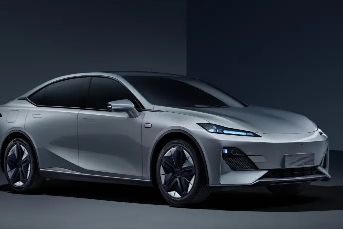 小米造車要650億，長安轉(zhuǎn)型要1500億？