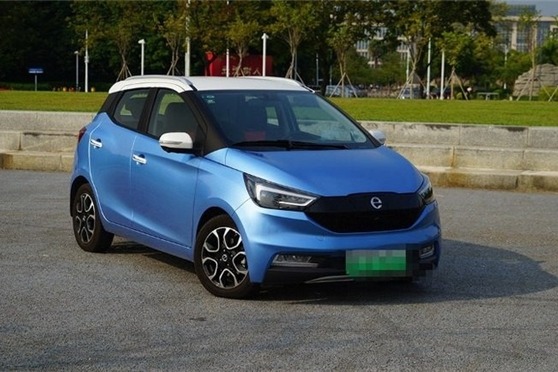 相识江铃小雷达，生活本应如此愉快简单