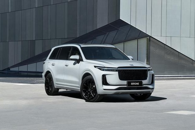 新勢(shì)力8月交付量快評(píng)：理想蟬聯(lián)冠軍，蔚來(lái)下滑最大，哪吒成黑馬