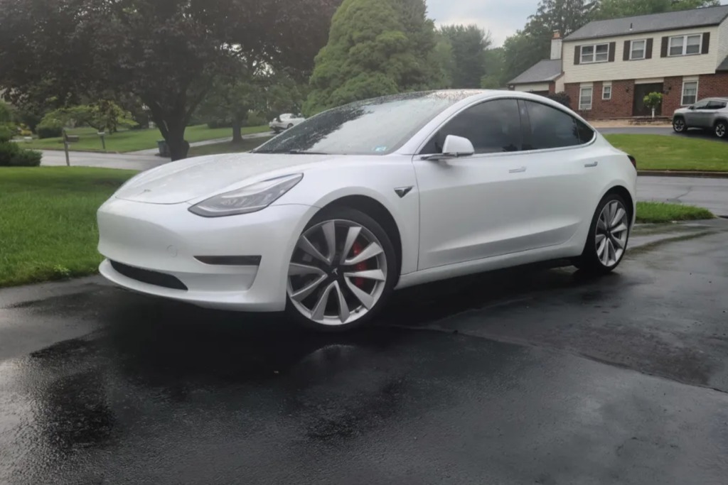 特斯拉超21億元！新能源車企2020年補(bǔ)貼都能拿多少錢？