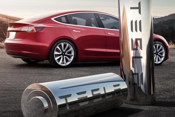 馬斯克盛贊磷酸鐵鋰電池好，三元鋰要完？