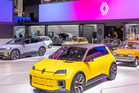 爺青回，布爾瑪開過的雷諾R5 Turbo帶電復(fù)活了