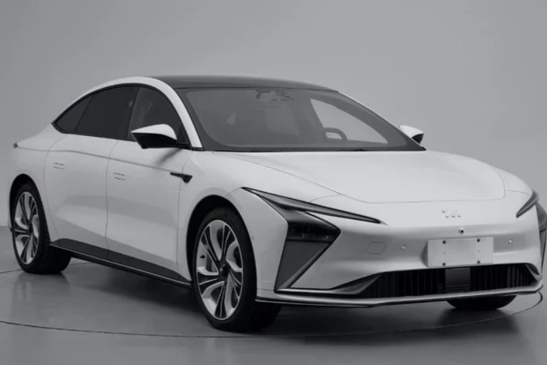 40萬起，兩款5米豪華移動沙發(fā)來了，蔚來ET7和智己L7申報圖曝光