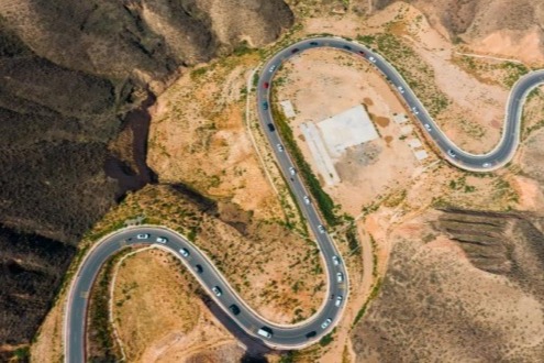 聯(lián)動云租車助力2021年“蜂游絲路·自駕甘肅”活動