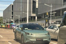 资讯丨恒大汽车恒驰7路试图曝光，新车竟没有一点伪装？