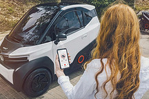 国外山寨五菱宏光MINI EV？可换电，更小，也更贵！