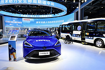 Mirai量产车亮相进博会，丰田要氢燃料、纯电动双管齐下？