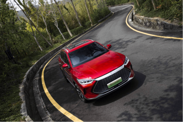 有面子、实用、无焦虑？盘点那些可以一口气跑到家的新能源车型！