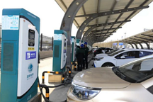 2025年摆脱补能焦虑？这可能是电动车主最“难过”的一个春节