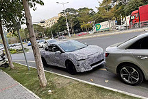 丰田联手比亚迪的首款车型来了？疑似丰田bZ SDN谍照曝光！