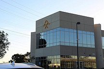 半年虧3億美元，“去賈躍亭化”的法拉第未來(lái)，變得更好了嗎？