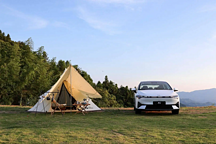 不要房車也不要MPV！周末露營(yíng)自駕游，什么車型更適合？