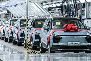 8个月销量不足3000台，拿下泰国15万台大单，这家新势力翻身了？