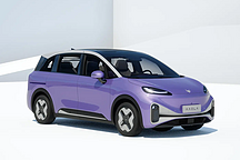 “帶娃神器”？極狐親子車考拉首發(fā)亮相，外形酷似比亞迪D1