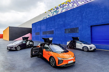 高合HiPhi X通过C-NCAP十五周年公开碰撞试验，唯一受邀的国产豪华纯电车