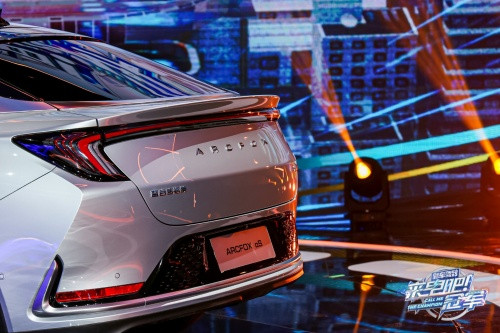 一場汽車直播能有多火？超4000萬人觀看，極狐這波操作是真頂流