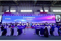 聚焦世界智能網(wǎng)聯(lián)汽車大會(huì) 四維圖新程鵬談自動(dòng)駕駛技術(shù)發(fā)展之路