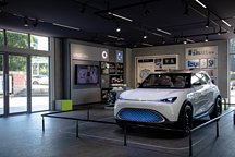 无你不明天 全新smart精灵#1概念车全球路演中国站登陆鹏城