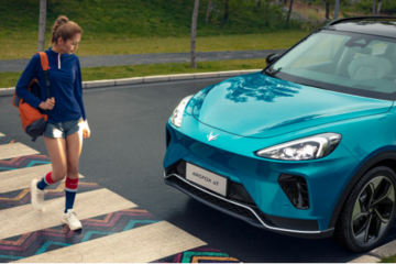 指标在手如何选车？极狐阿尔法T给你夏季惬意出行体验