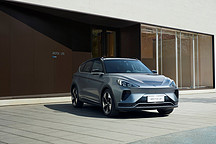 30万预算纯电中型SUV推荐，家庭用户选谁最合适？