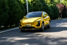 上鋼下鋁+工業(yè)4.0工廠！愛馳U6為新能源汽車質(zhì)量正名