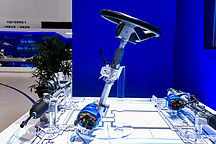 咖啡智能2.0智慧線控底盤改變車輛傳統(tǒng)控制邏輯 實(shí)現(xiàn)100%人車解耦