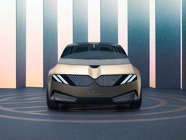 宝马发布BMW i 循环概念车 融入多种数字技术