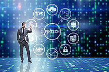 阿里云、華為云、百度云賦能車企，誰先解開汽車數(shù)據(jù)劫？