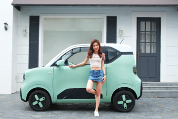 悠宝利首款电动汽车预热亮相，或将引领时尚新风潮