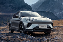 雖同為主流 極狐阿爾法T“高保值”大動作卻是問界M5比之不及