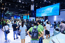 巴適得板！iCAR 03驚艷成都車展，內飾首次亮相