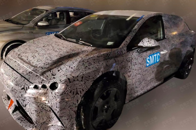 名爵全新电动车谍照曝光：两厢设计，后独立悬挂