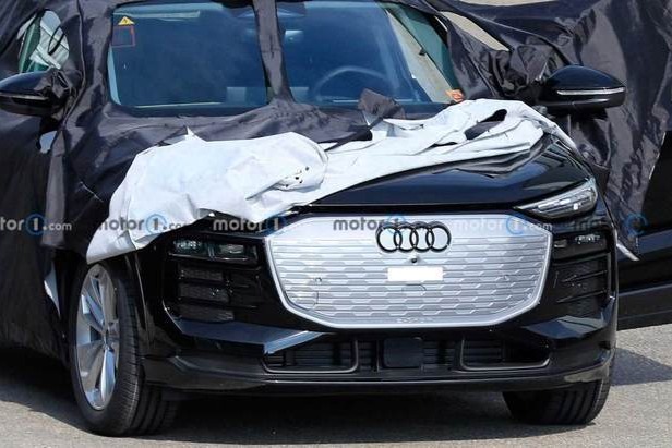 奥迪Q6 e-tron无伪装前脸谍照曝光 对标奔驰EQC、Model X