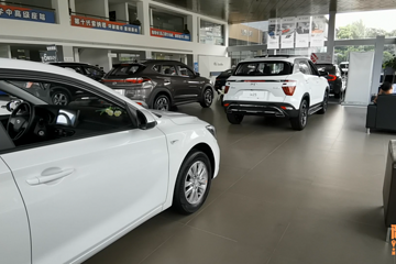 4月汽车销量明显下滑，为何大家突然都不买车了，原来是因为这样