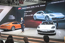 邊吃飯邊砸碗，到底是誰給了保時捷這樣的底氣？該好好反思了 