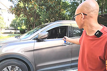 車窗玻璃突然升不上來了，教你一個(gè)應(yīng)急辦法，關(guān)鍵時(shí)候太管用了