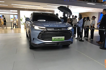 护卫舰07亮相成都车展，参数神似唐，比亚迪何时学会玩换壳了？