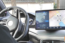 自動泊車會讓人變蠢嗎？汽車的智能化，會不會讓人的駕駛能力退化