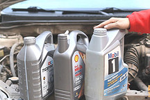 在網(wǎng)上買的機油沒有保質(zhì)期，是假機油嗎？喵哥告訴你真相 