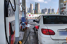 汽油熱脹冷縮，夏天氣溫高，晚上加油會更劃算嗎？一次給你說清楚